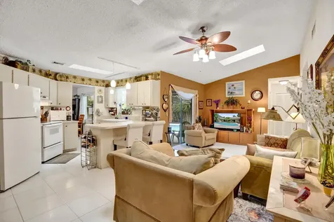 194 Parkwood Drive Royal Palm Beach FL 33411