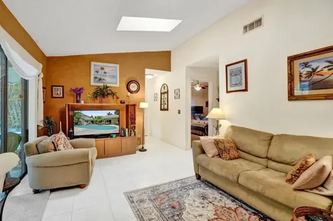 194 Parkwood Drive Royal Palm Beach FL 33411