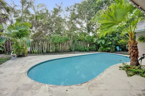 194 Parkwood Drive Royal Palm Beach FL 33411