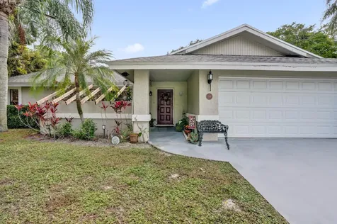 194 Parkwood Drive Royal Palm Beach FL 33411