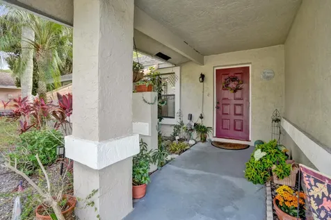 194 Parkwood Drive Royal Palm Beach FL 33411