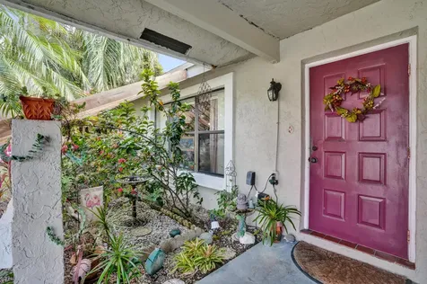 194 Parkwood Drive Royal Palm Beach FL 33411