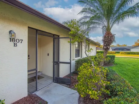1607 Laurel Leaf Lane Fort Pierce FL 34950