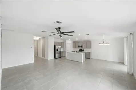 6205 Nw Sweetwood Drive Port Saint Lucie FL 34987