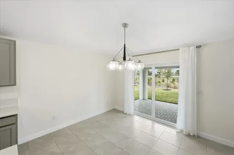 6205 Nw Sweetwood Drive Port Saint Lucie FL 34987