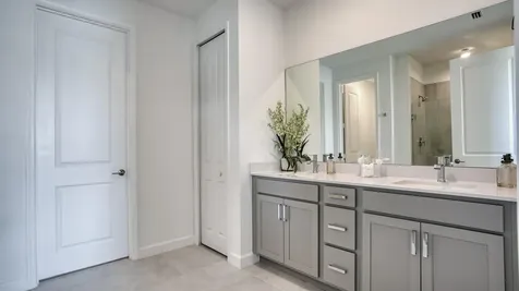 6205 Nw Sweetwood Drive Port Saint Lucie FL 34987