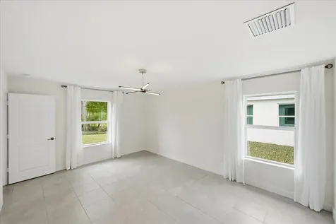 6205 Nw Sweetwood Drive Port Saint Lucie FL 34987