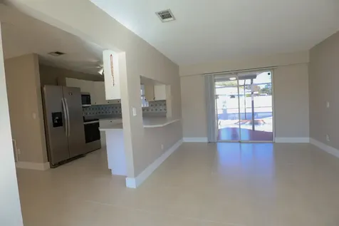 1285 SE Port Street Lucie Boulevard Port Saint Lucie FL 34952