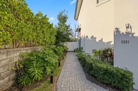 2201 Florida Boulevard Delray Beach FL 33483