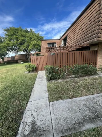 2101 21st Lane Greenacres FL 33463