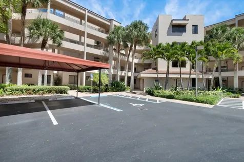 7546 La Paz Boulevard Boca Raton FL 33433
