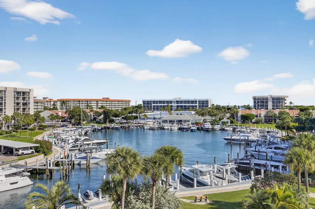 2697 N Ocean Boulevard Boca Raton FL 33431