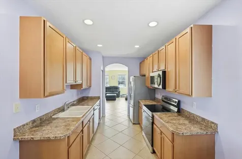 2177 Se Destin Drive Port Saint Lucie FL 34952