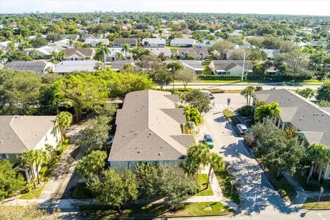 2177 Se Destin Drive Port Saint Lucie FL 34952
