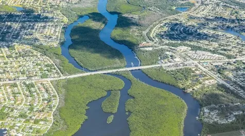 2177 Se Destin Drive Port Saint Lucie FL 34952