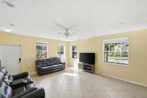 2177 Se Destin Drive Port Saint Lucie FL 34952