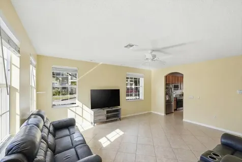 2177 Se Destin Drive Port Saint Lucie FL 34952