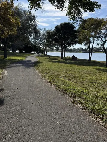 2960 Lake Osborne Drive Lake Worth Beach FL 33461