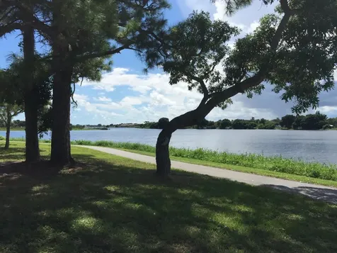 2960 Lake Osborne Drive Lake Worth Beach FL 33461