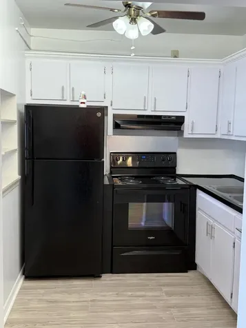 2960 Lake Osborne Drive Lake Worth Beach FL 33461
