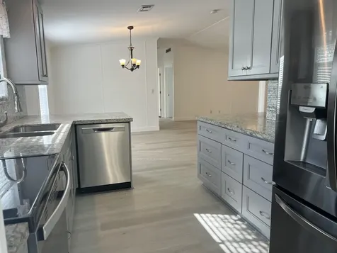 6761 Nw 45th Avenue Coconut Creek FL 33073