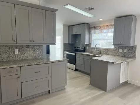 6761 Nw 45th Avenue Coconut Creek FL 33073