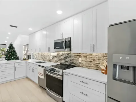 36 Eastgate Drive Boynton Beach FL 33436