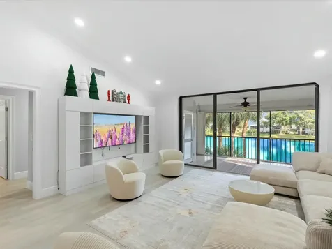 36 Eastgate Drive Boynton Beach FL 33436