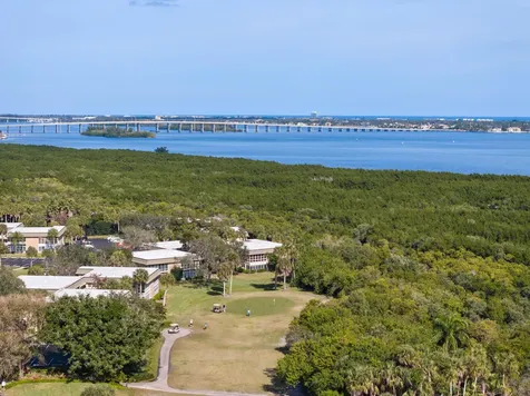 26 Vista Gardens Trail Vero Beach FL 32962