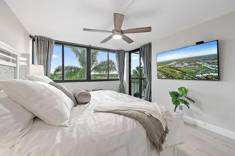 1605 S Us Highway 1 Jupiter FL 33477