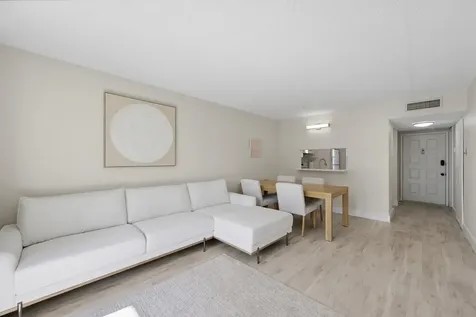 3648 N University Drive Coral Springs FL 33065