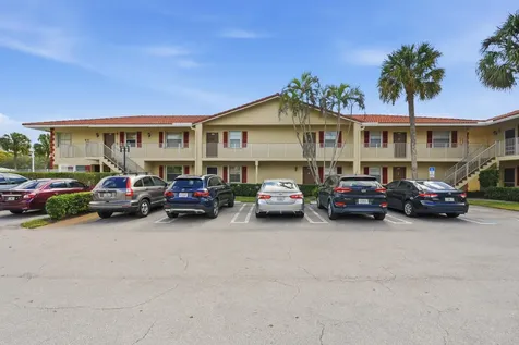 3648 N University Drive Coral Springs FL 33065