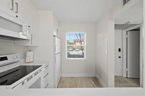 3648 N University Drive Coral Springs FL 33065