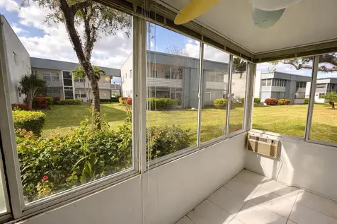 251 Piedmont F Delray Beach FL 33484