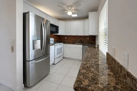251 Piedmont F Delray Beach FL 33484