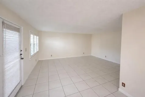 251 Piedmont F Delray Beach FL 33484