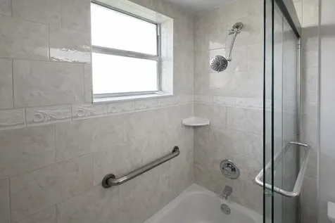 251 Piedmont F Delray Beach FL 33484