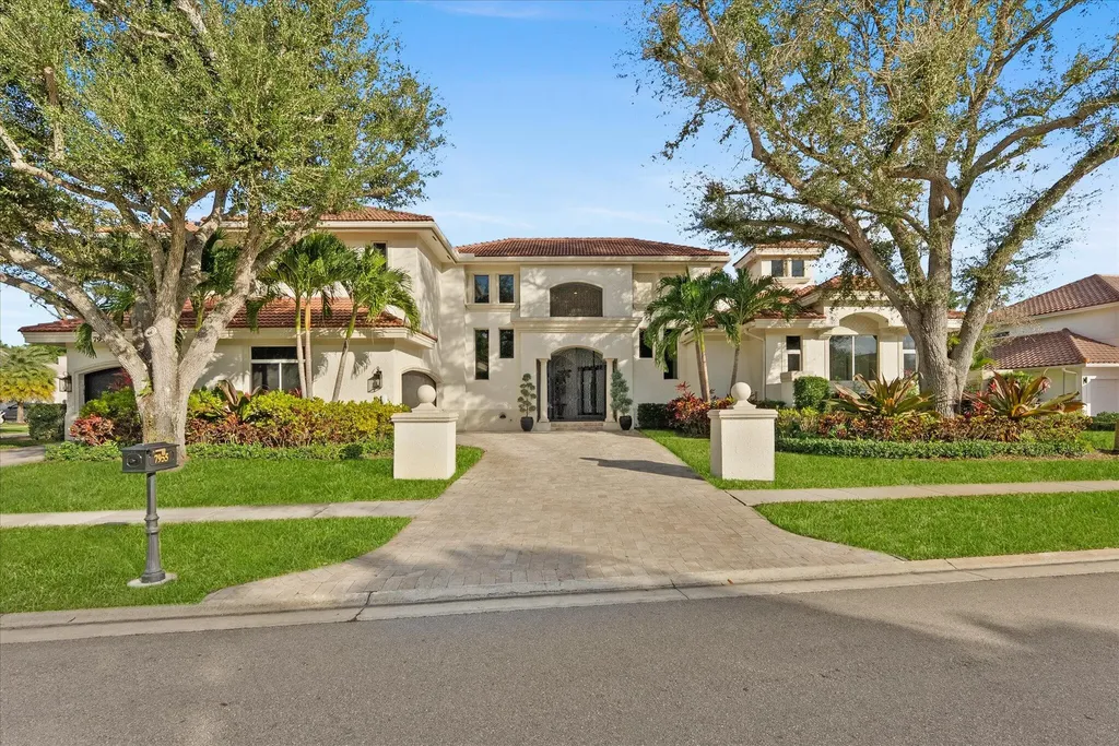 7955 Mandarin Drive Boca Raton FL 33433