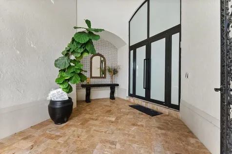 7955 Mandarin Drive Boca Raton FL 33433