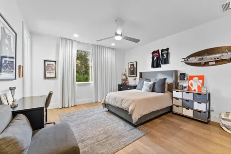 7955 Mandarin Drive Boca Raton FL 33433