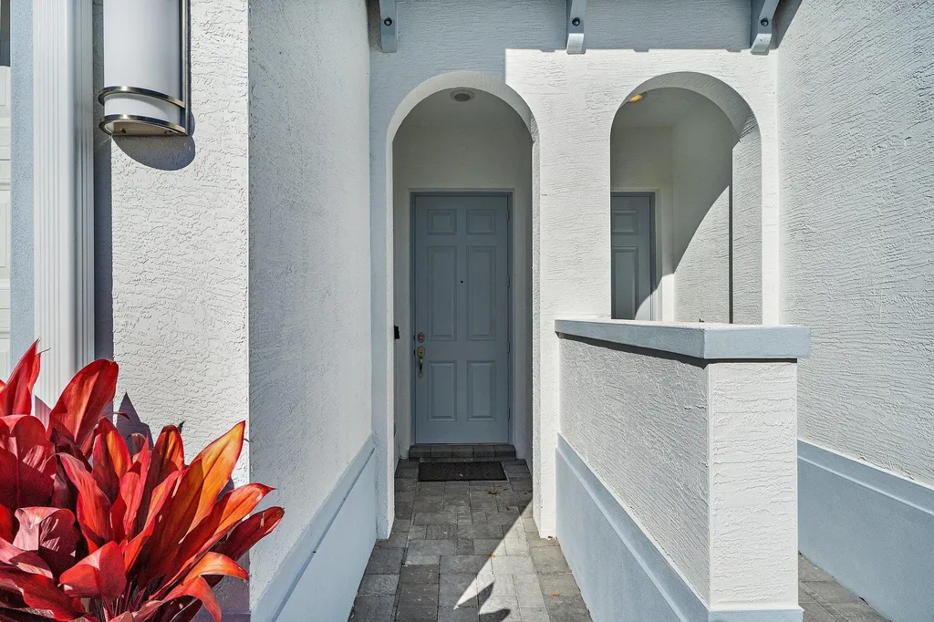 4925 Pointe Midtown Way Palm Beach Gardens FL 33418