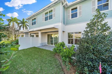 4925 Pointe Midtown Way Palm Beach Gardens FL 33418