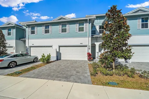4925 Pointe Midtown Way Palm Beach Gardens FL 33418