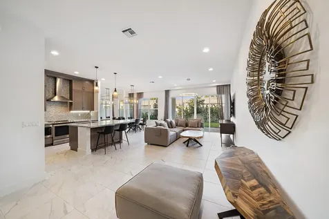 4925 Pointe Midtown Way Palm Beach Gardens FL 33418