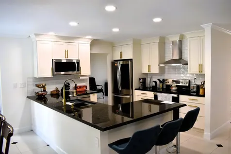 120 Sunflower Circle Royal Palm Beach FL 33411