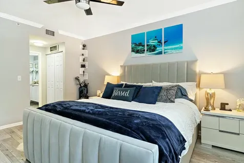 580 S Sapodilla West Palm Beach FL 33401