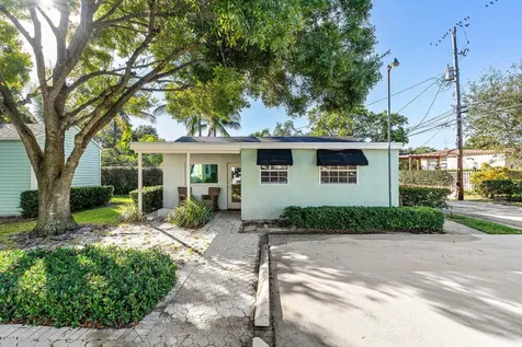 138 N Swinton Avenue Delray Beach FL 33444