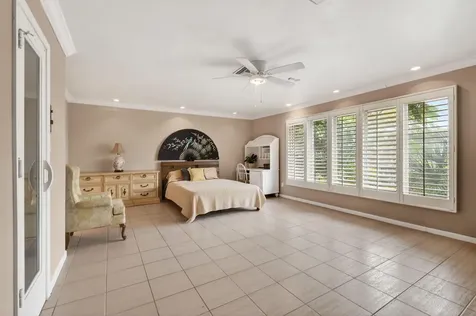 285 Golfview Drive Tequesta FL 33469