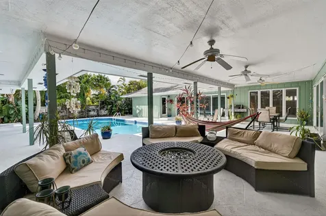 285 Golfview Drive Tequesta FL 33469
