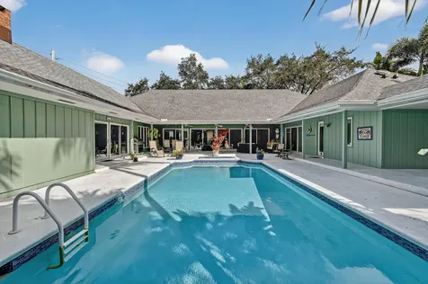 285 Golfview Drive Tequesta FL 33469